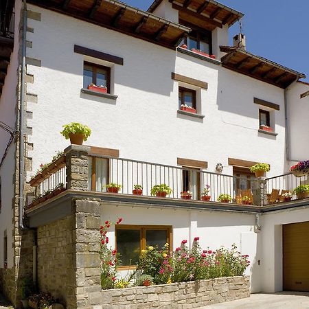 Apartamentos Pistolo Ochagavia Luaran gambar