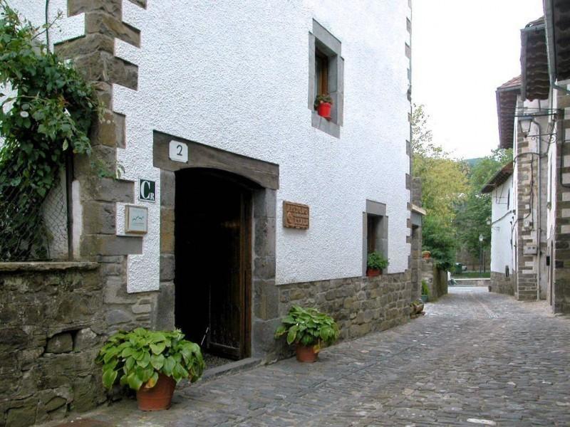 Apartamentos Pistolo Ochagavia Luaran gambar
